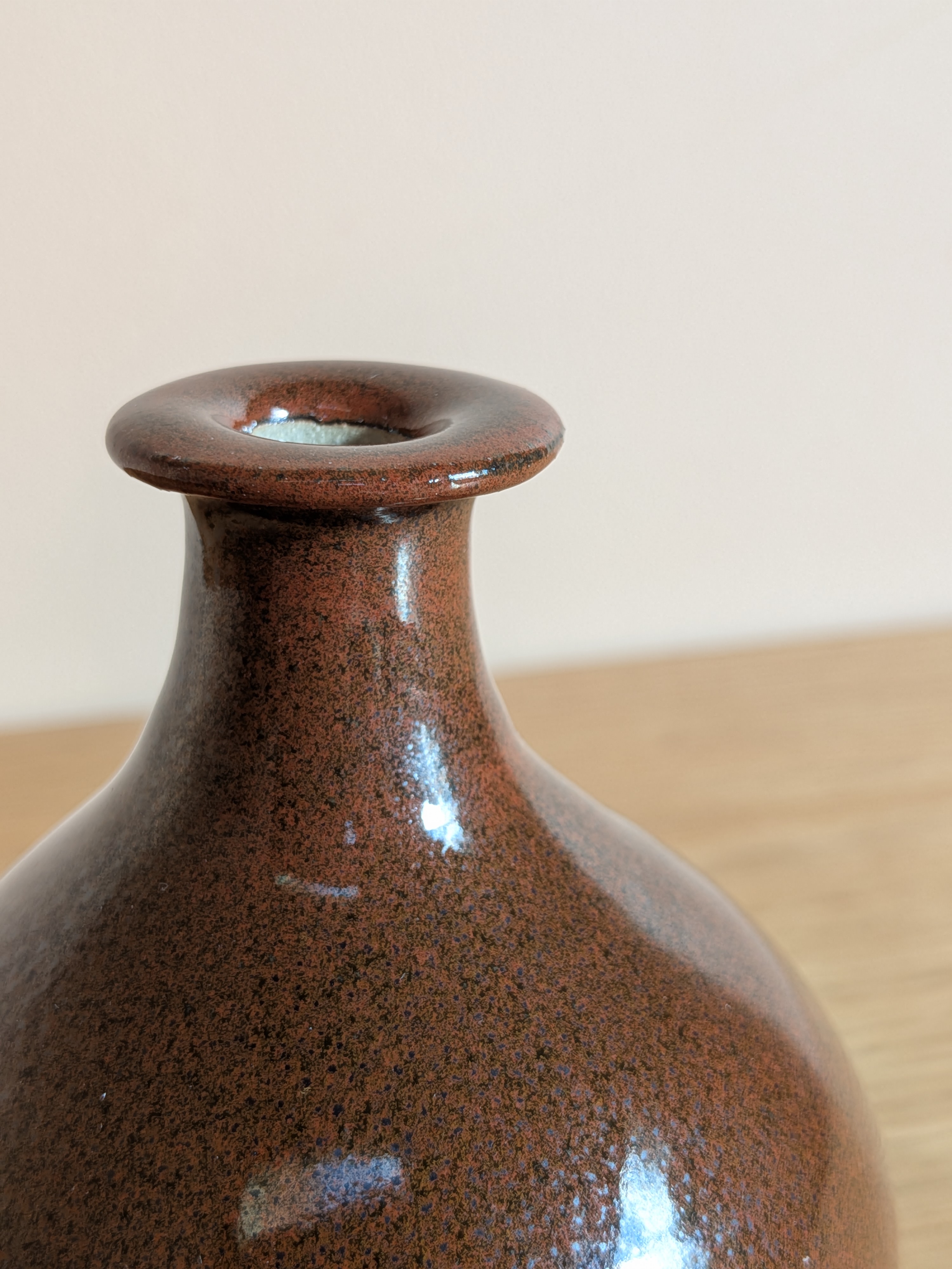 Tomato Vase — image 2 of 2